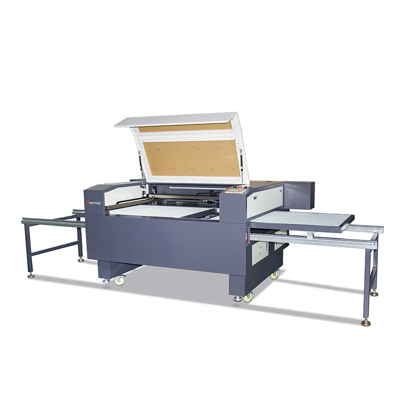 Machine de découpe laser CO2 acrylique avec plate-forme mobile